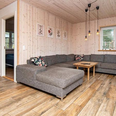 10 Person Holiday Home In Glesborg Экстерьер фото