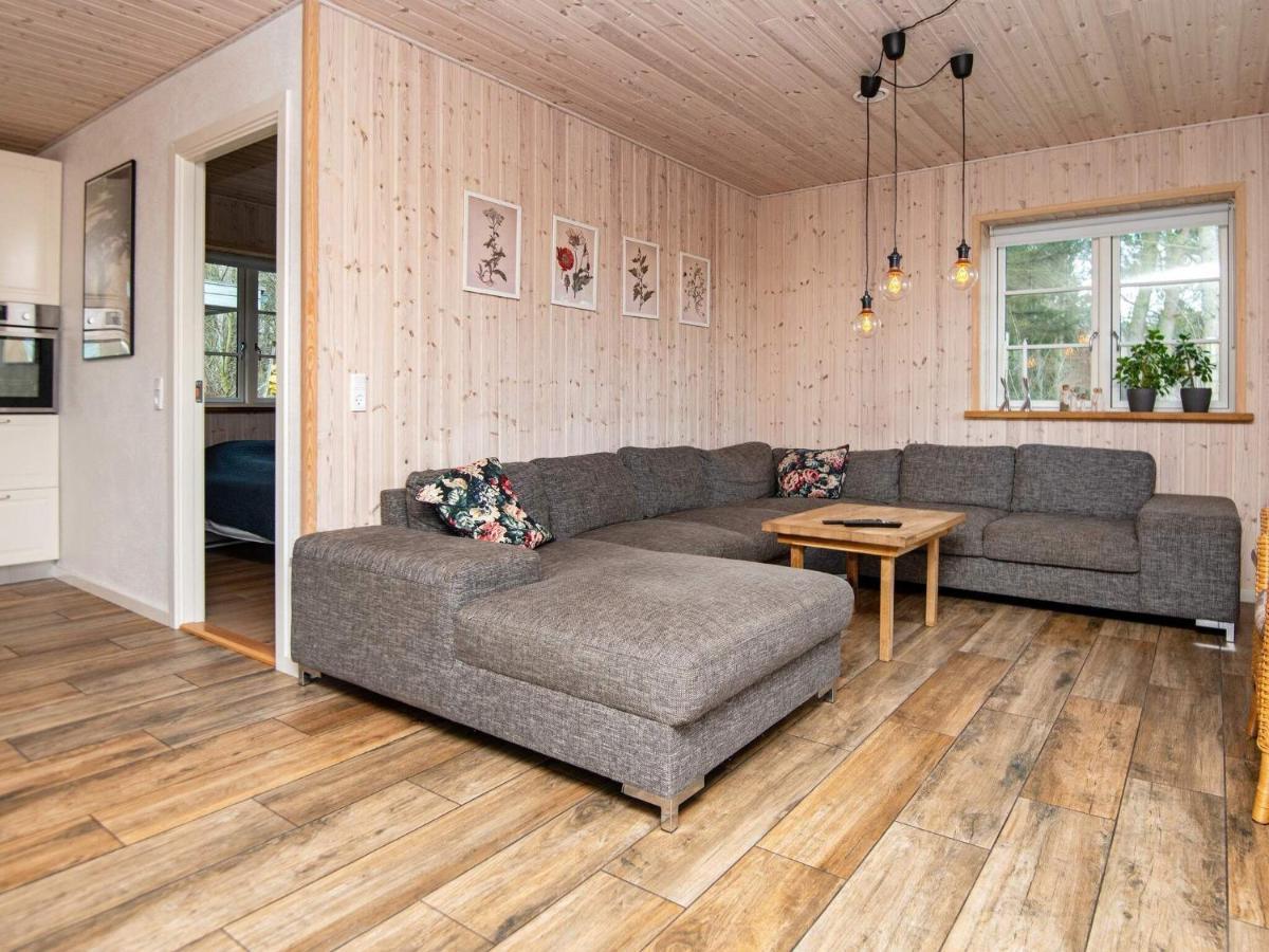 10 Person Holiday Home In Glesborg Экстерьер фото