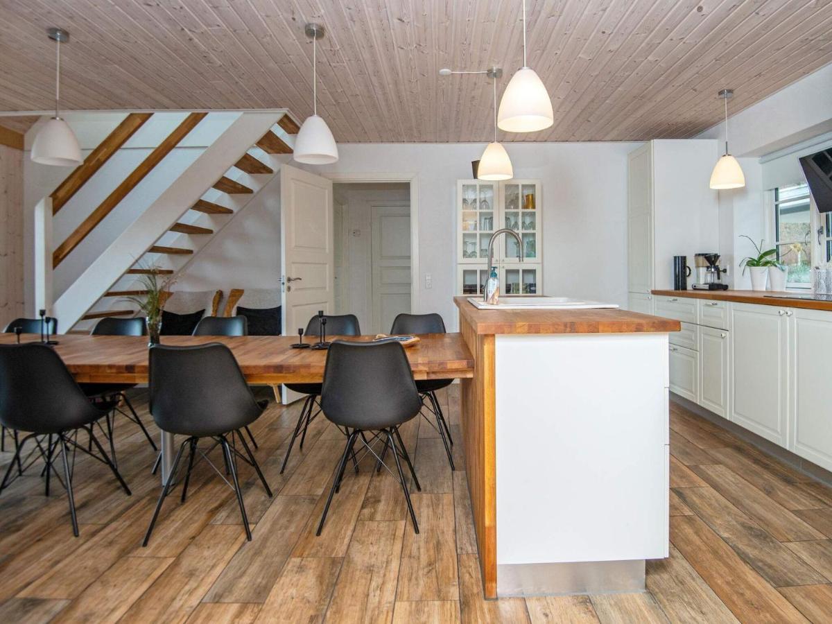 10 Person Holiday Home In Glesborg Экстерьер фото